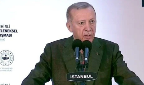 Cumhurbaşkanı Erdoğan Romanlarla iftarda buluştu