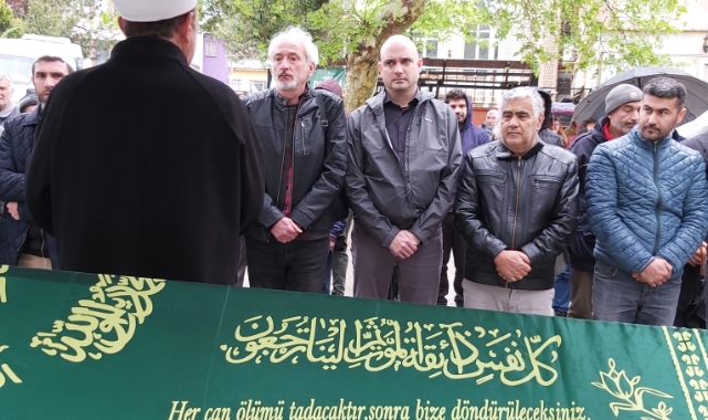 Dünyaca ünlü İznikli ressam son yolculuğuna uğurlandı