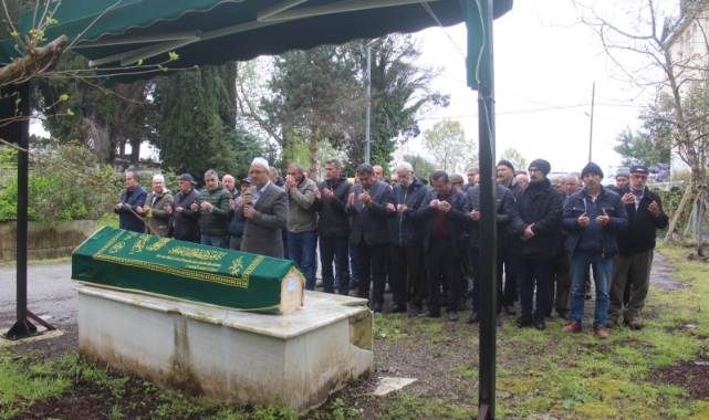 Eğitime bağışlanan kadavra 4 yıl sonra toprağa verildi