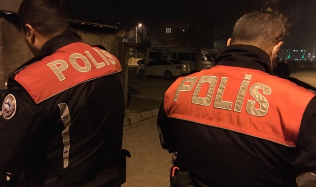 Ekipler 19 aranan şahsı kıskıvrak yakaladı