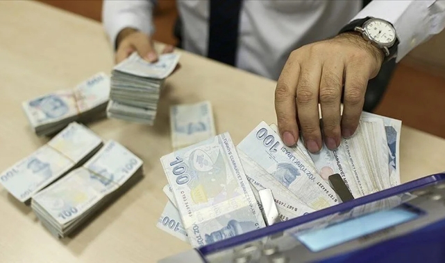 Emekli maaşı ve ikramiyede ilk ödeme bugün