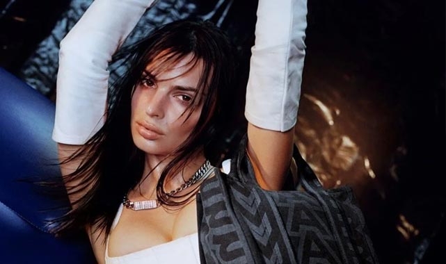 Emily Ratajkowski ünlü marka için kamera karşısına geçti