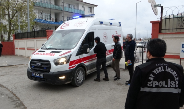 Emniyet nizamiyesinde kavga! 1 yaralı, 3 gözaltı