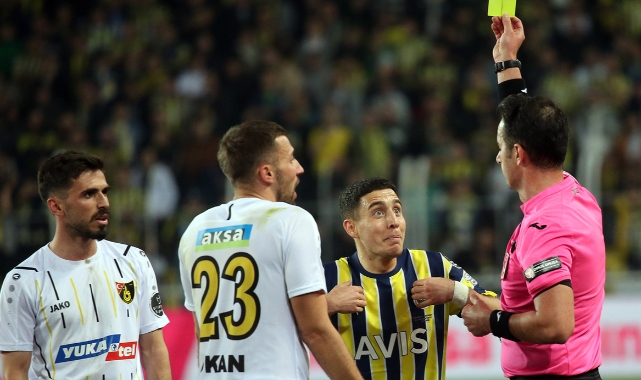 Emre Mor cezalı duruma düştü
