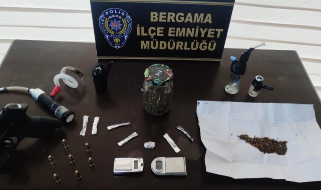 Evine operasyon düzenlenen uyuşturucu taciri tutuklandı
