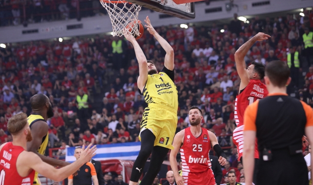 Fenerbahçe Beko seriyi eşitledi