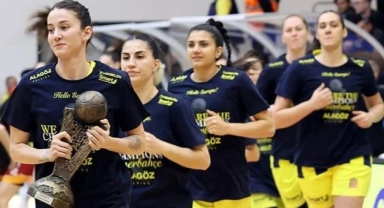 Fenerbahçe potada 17. şampiyonluk peşinde