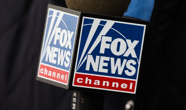 Fox News suçladığı firmaya tazminat ödeyecek