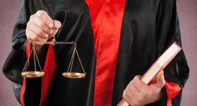Genç avukatlar 5 yıl baro aidatı ödemeyecek