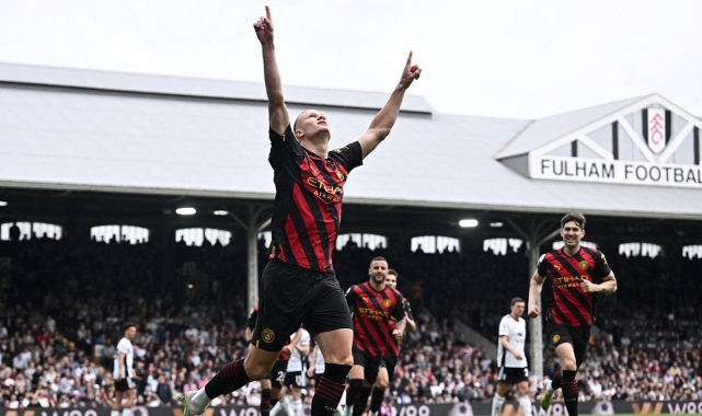 Haaland, Premier Lig tarihine geçti!