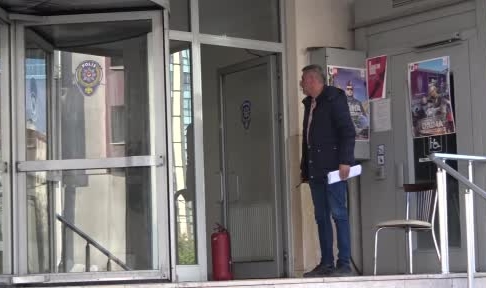 Hırsızlık suçlusu kaçarken yakalandı