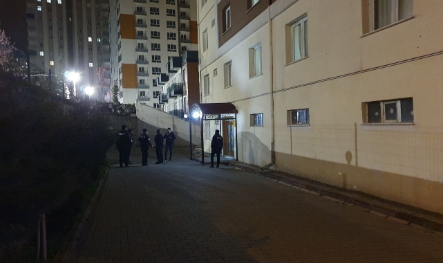 Husumetlisini vurup kaçtı