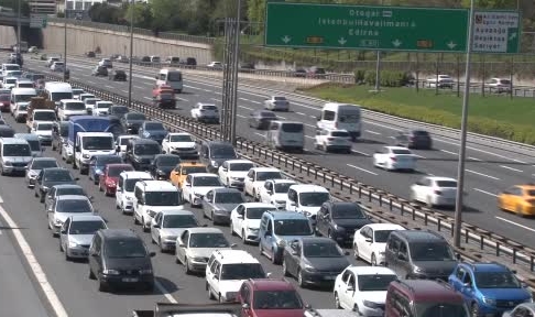 İstanbul’da bayram nedeniyle trafik yüzde 70'e çıktı