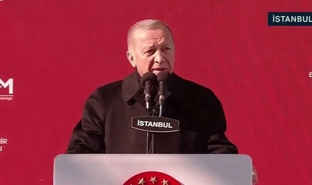 "İstanbul'u birilerinin ihtiraslarına kurban edemeyiz"