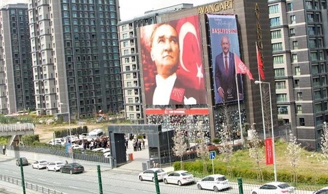 İstanbul Valiliği'nden açıklama: Araçtan havaya ateş edildi