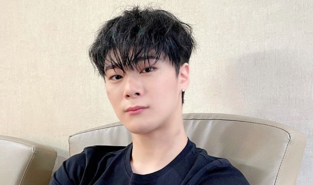 K-POP yıldızı Moonbin evinde ölü bulundu