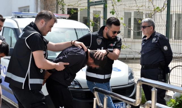 Kaçakçılık'ta kızını kullanan babaya operasyon