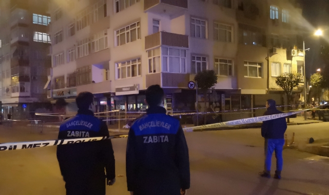Kolonlarından ses gelen 46 yıllık bina tahliye edildi