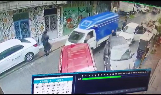 Komşusunu kamyonetle ezmeye çalıştı