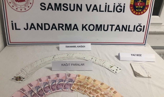 Kumar oynarken yakalanan 10 kişiye 40 bin TL ceza