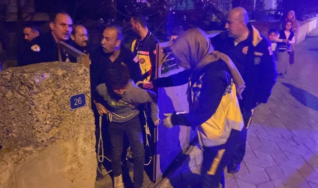 Kuyuya düşen çocuk kurtarıldı