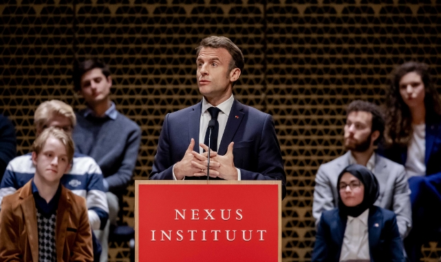 Macron'a tepkiler devam ediyor