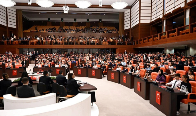 Meclis'te 23 Nisan Çocuk özel oturumu