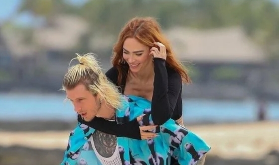 Megan Fox ve nişanlısı barışma tatiline çıktı