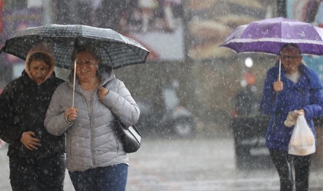 Meteoroloji'den 3 il için kuvvetli sağanak uyarısı