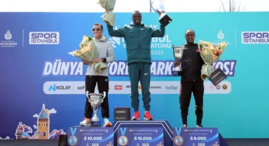 N Kolay Yarı Maratonu'nda ödüller verildi