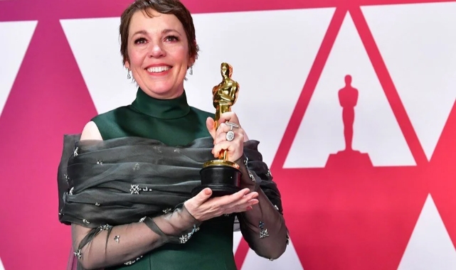 Oscar ödüllü oyuncu Olivia Colman Nazım Hikmet şiiri okudu