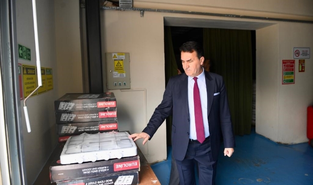 Osmangazi Belediyesi'nin deprem bölgesine yardımları devam ediyor