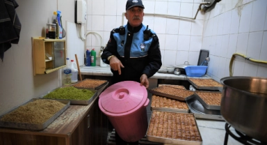 Osmangazi’de tatlı imalathaneleri denetlendi!