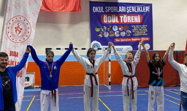 Osmangazili sporculardan çifte bayram
