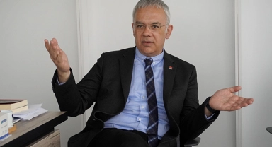 Prof. Dr. Pala: "Sakın fotoğraf çekmeyin başım belaya girer"