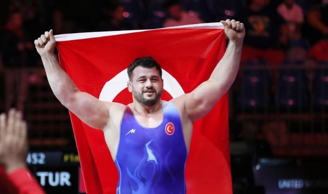 Rıza Kayaalp 12. kez Avrupa şampiyonu