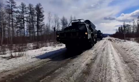 Rus Pasifik Filosu tatbikatında S-400’ler sahada