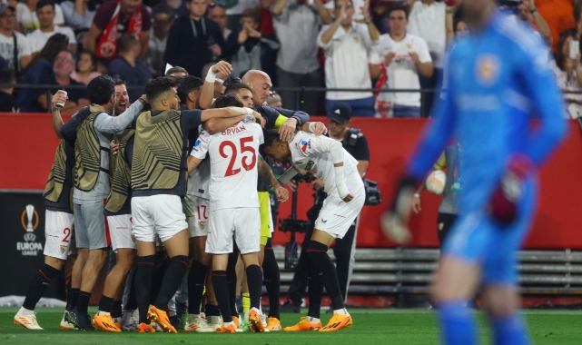 Sevilla, Manchester United'ı da geçti