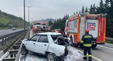 TEM otoyolunda trafiği kilitleyen kaza
