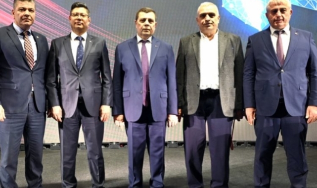 Türk Metal, Pevrul Kavlak ile 'devam' dedi