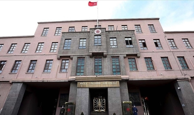 Türkiye'nin tahliye uçağına Sudan'da taciz ateşi!