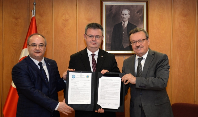 Uludağ Üniversitesi ve RUMELİSİAD eğitimde işbirliği yapacak