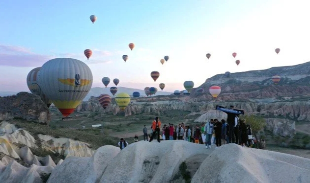 Yerli turistler bayramda Kapadokya'da