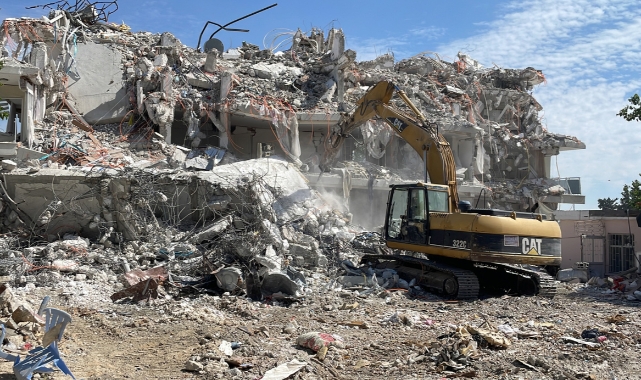 Yıkım ve enkaz kaldırma çalışmalarında son durum