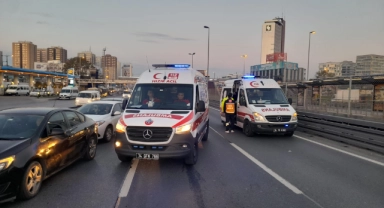 1 mayıs görevine giden polisler kaza yaptı