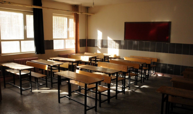 12. sınıf öğrencileri için devamsızlık kararı