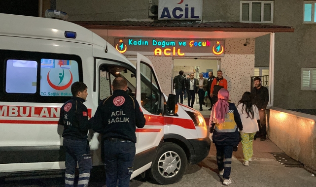21 öğrenci zehirlenme sebebiyle hastaneye kaldırıldı