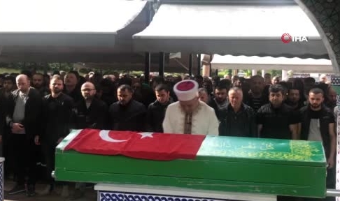 6 cana umut olan Mert'e veda