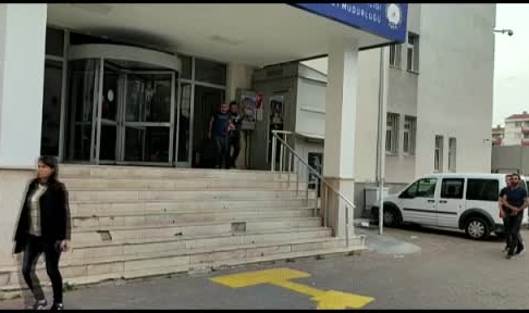 91 ayrı yakalama kararı olan suç makinesi yakalandı