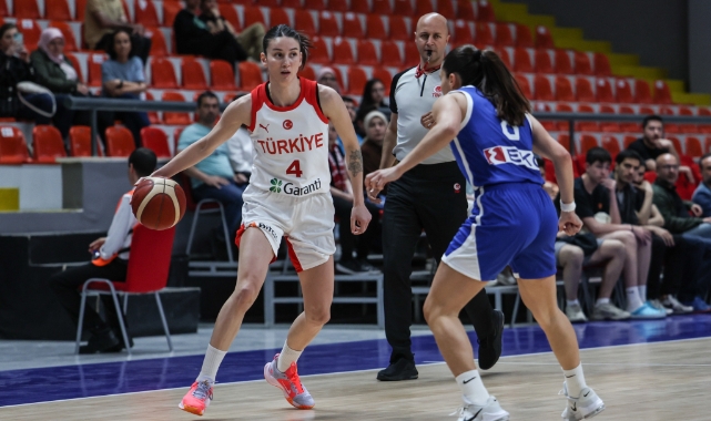 A Mililer Yunanistan'ı farklı yendi!
